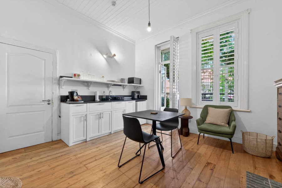 4 Bedroom Property for Sale in Woodstock Western Cape